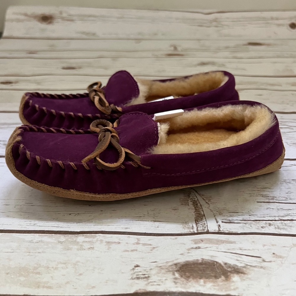 L.L.Bean Wicked Good Moccasins Purple Suede Shearling‎ Kids 4